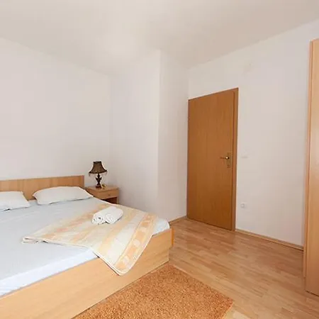 Apartment Ivo