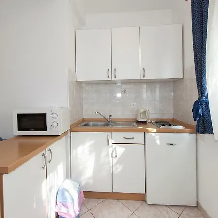 Apartment Ivo Tucepi