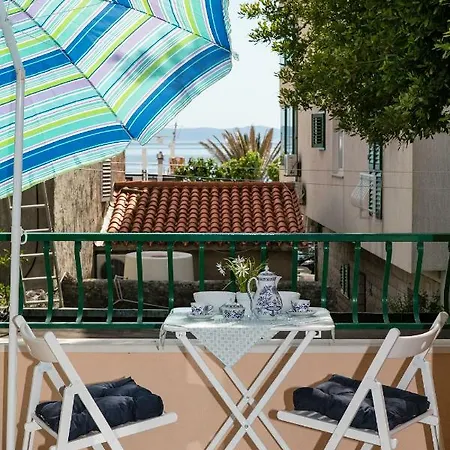 Ivo Apartment *