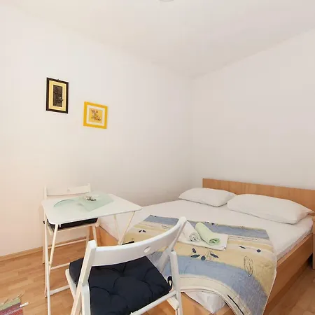 Apartment Ivo *